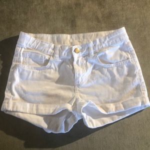 🌷H&M rolled white shorts Sz 11/12 with